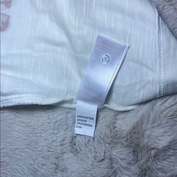 C.C White and Brown Lion Graphic Tank Top - Picture 8 of 8